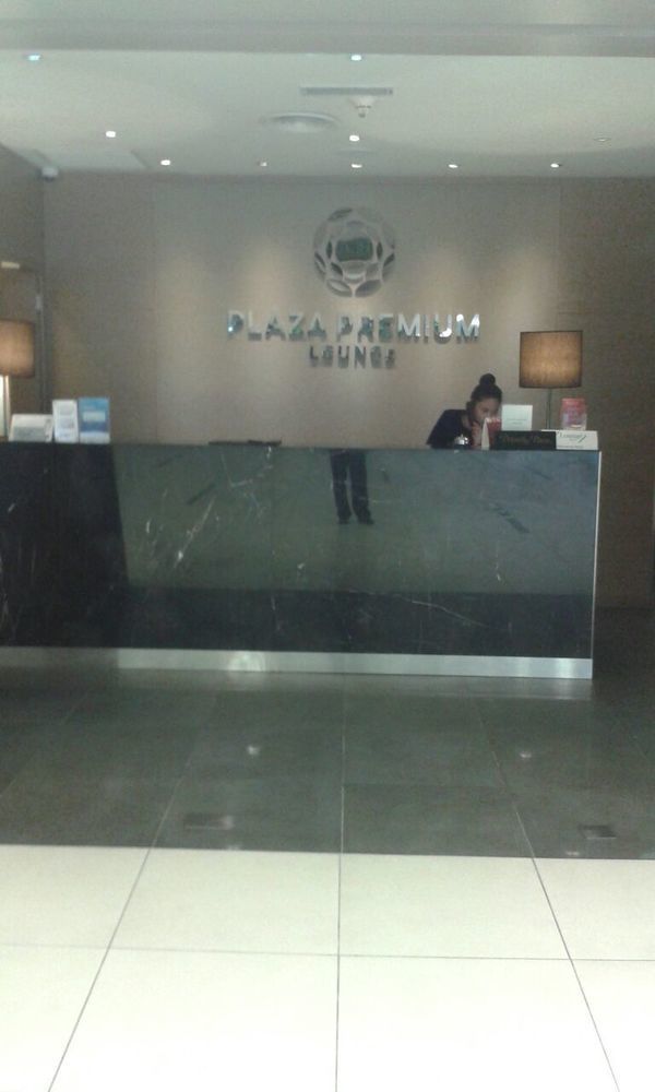 Отель Plaza Premium Lounge Байан-Лепас Экстерьер фото